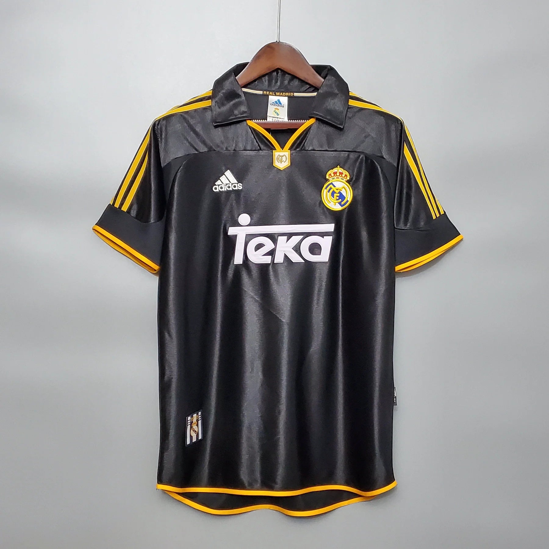 JERSEY REAL MADRID II 98/99 MEN (RETRO)